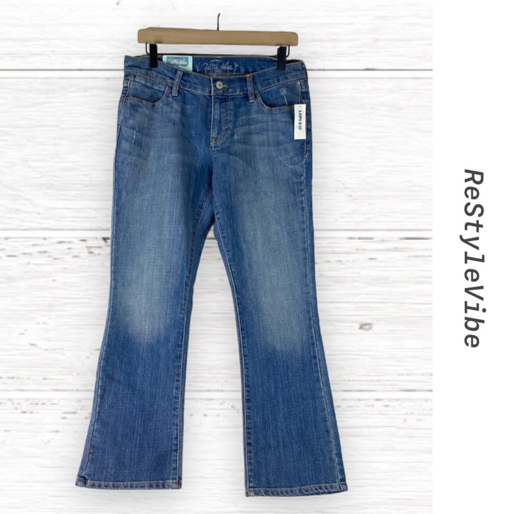 OLD NAVY Women’s Size 8 Reg Denim Jeans Low Rise Diva Flare Skinny Stretch Ankle